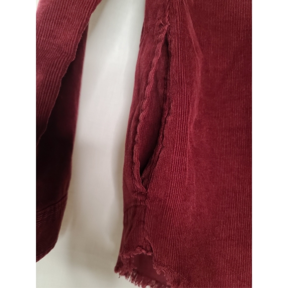 NWT - AMERICAN EAGLE OUTFITTERS CORDUROY SHIRT - Picture 5 of 13